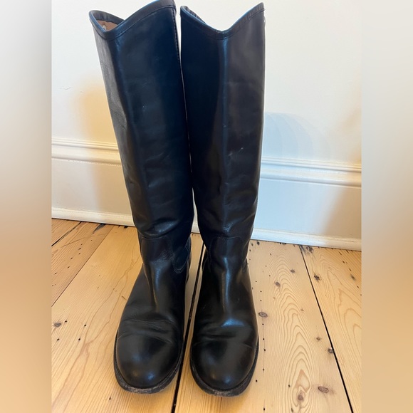 Frye Tall Melissa Button Boots 8.5 - Picture 6 of 9